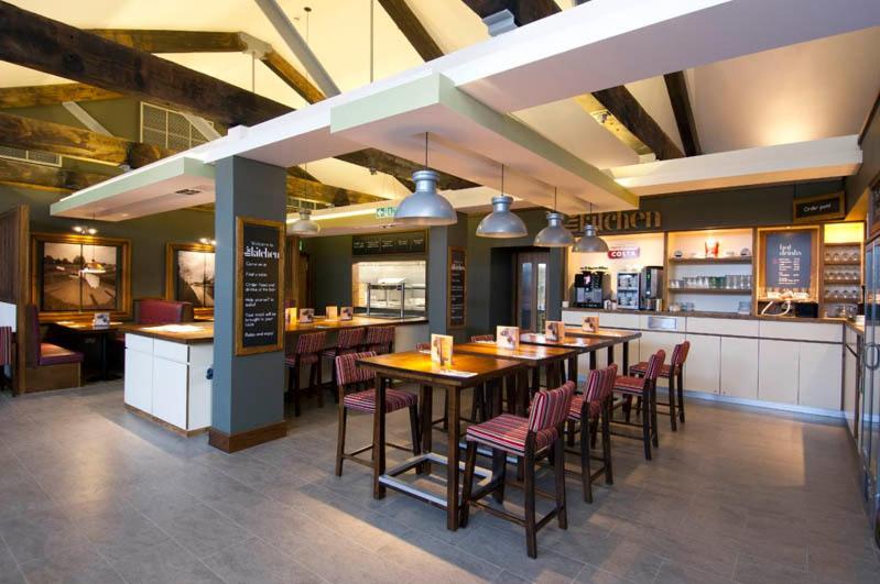 Premier Inn Kidderminster Ngoại thất bức ảnh