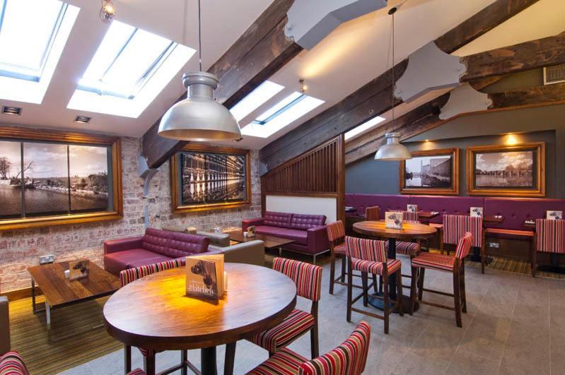 Premier Inn Kidderminster Ngoại thất bức ảnh